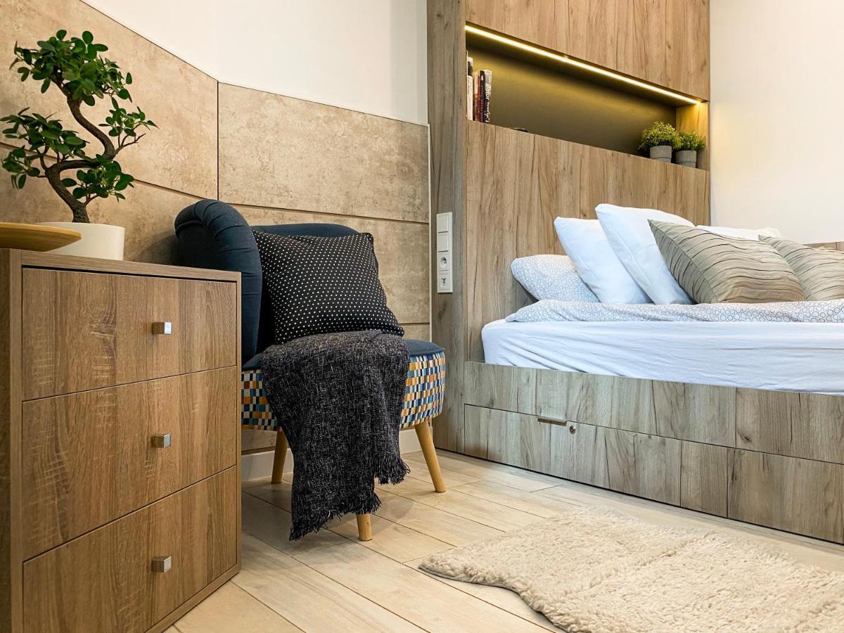 Beautiful Studio For Couples With Air Conditioning - Old Town & Main Station Krakau Exterior foto