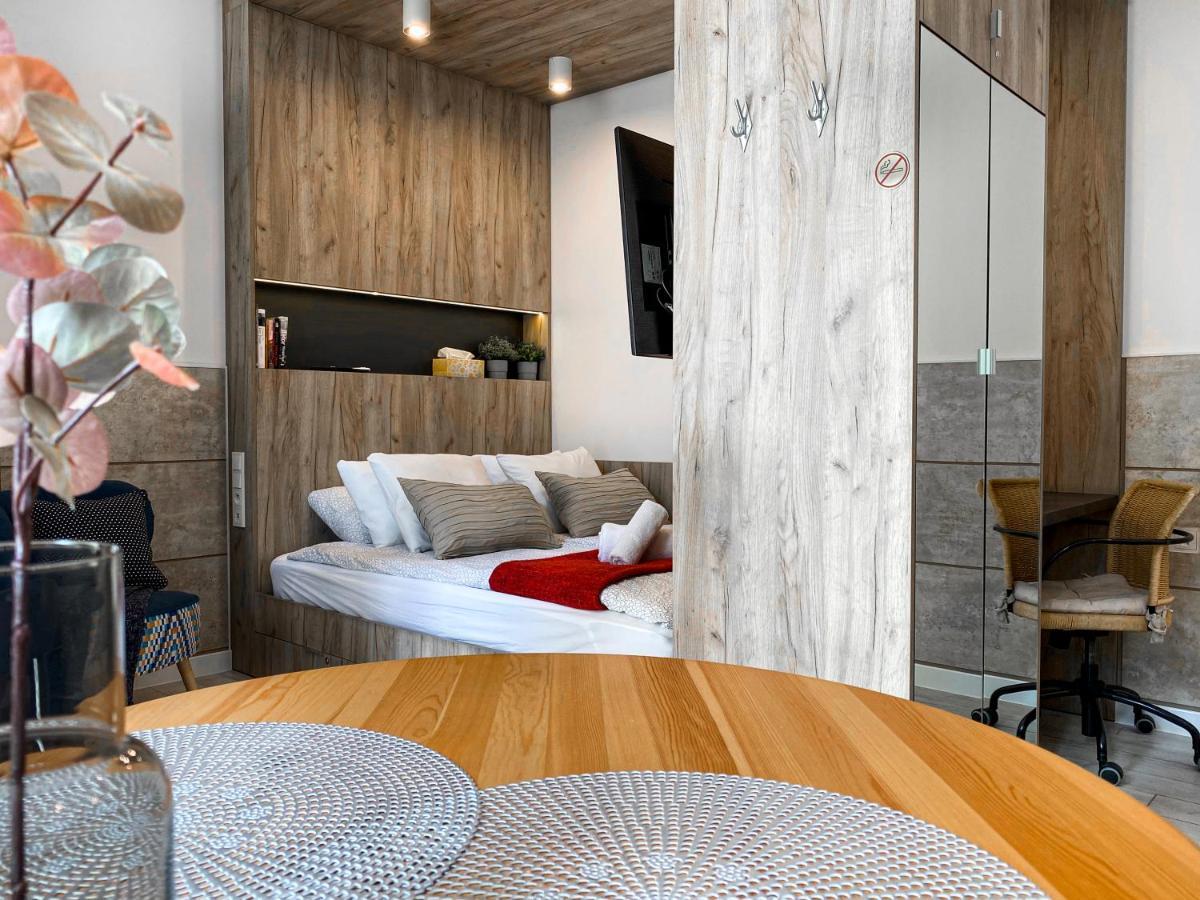 Beautiful Studio For Couples With Air Conditioning - Old Town & Main Station Krakau Exterior foto